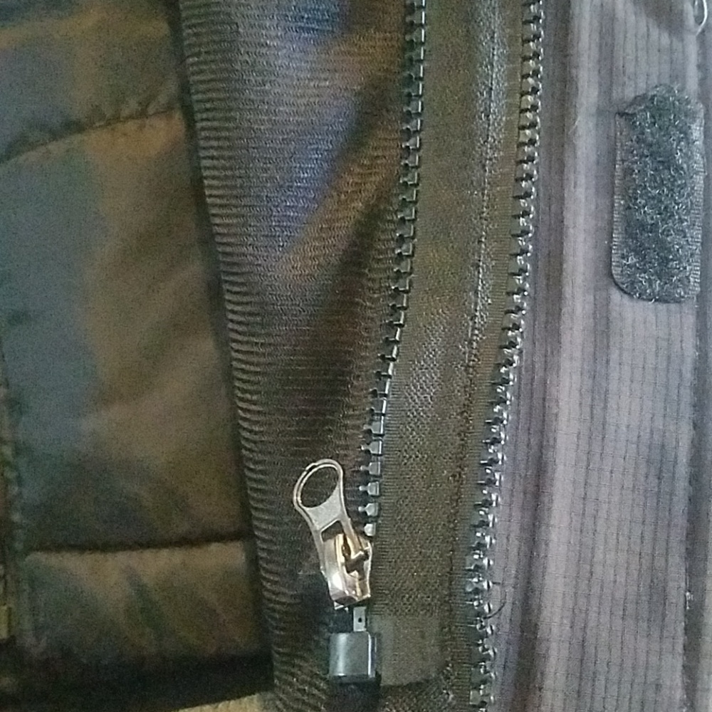 Reebok jacket - Picture 6 of 7